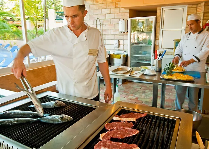 Готель Balaia Mar 3*